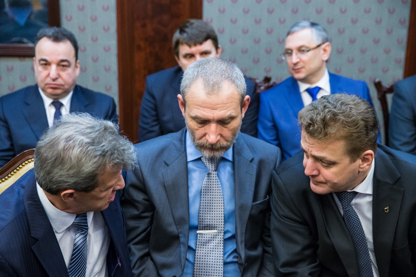 Prize winner, Deputy Director General – Chief Geologist of Gazprom Dobycha Nadym Sergey Varyagov (center)