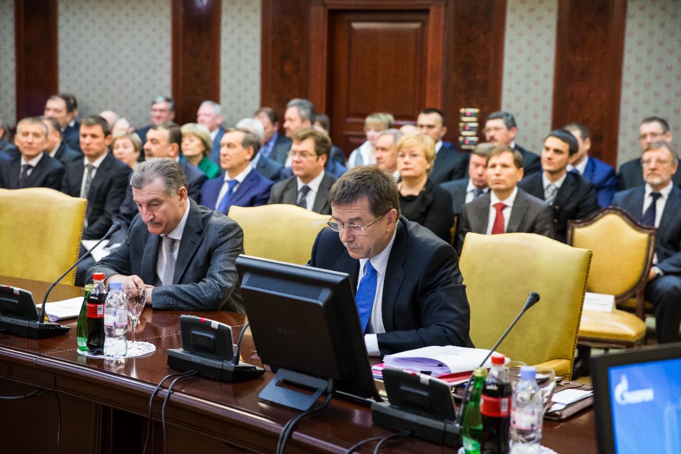 In foreground: Deputy Chairman of Gazprom’s Management Committee Alexander Kozlov and Deputy Chairman of Gazprom’s Management Committee, Director General of Corporate Security Service Sergey Khomyakov