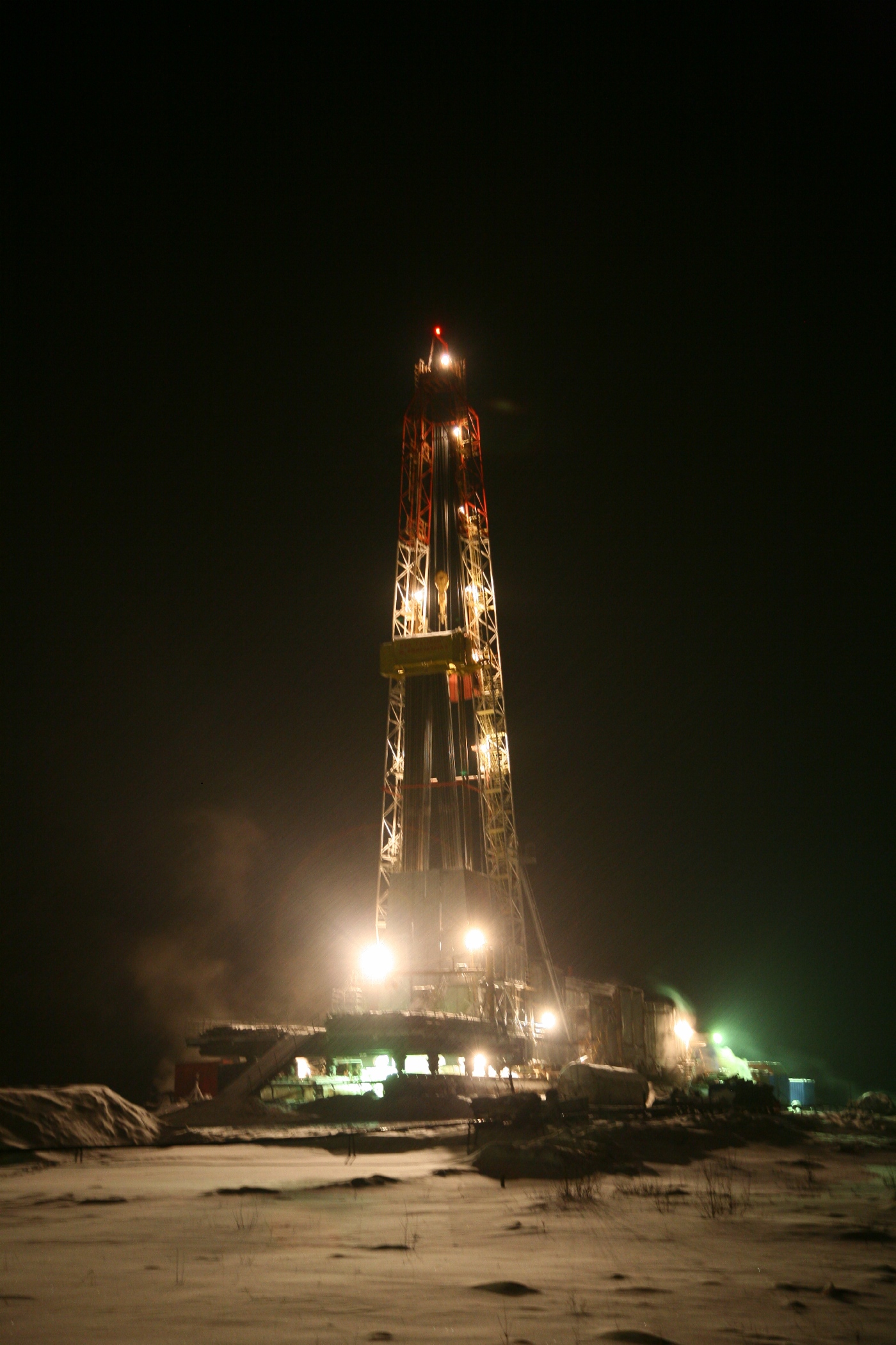 Launch of Neocomian deposit development, Zapolyarnoye field. 2007