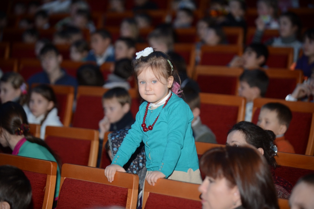 Gazprom Transgaz Stavropol holds charitable Christmas celebration for children from orphanages and boarding schools