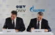 Gerhard Roiss and Alexander Medvedev sign Addendum to existing contract for gas supply to Austria