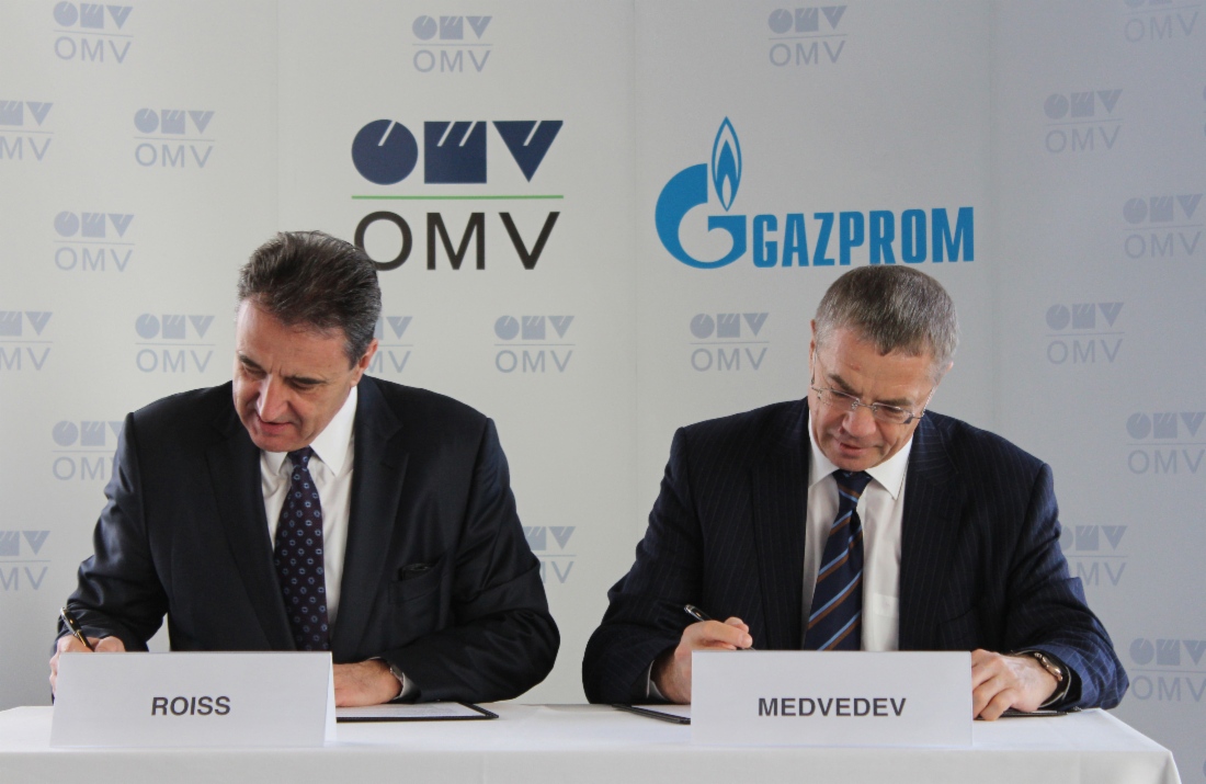 Gerhard Roiss and Alexander Medvedev sign Addendum to existing contract for gas supply to Austria