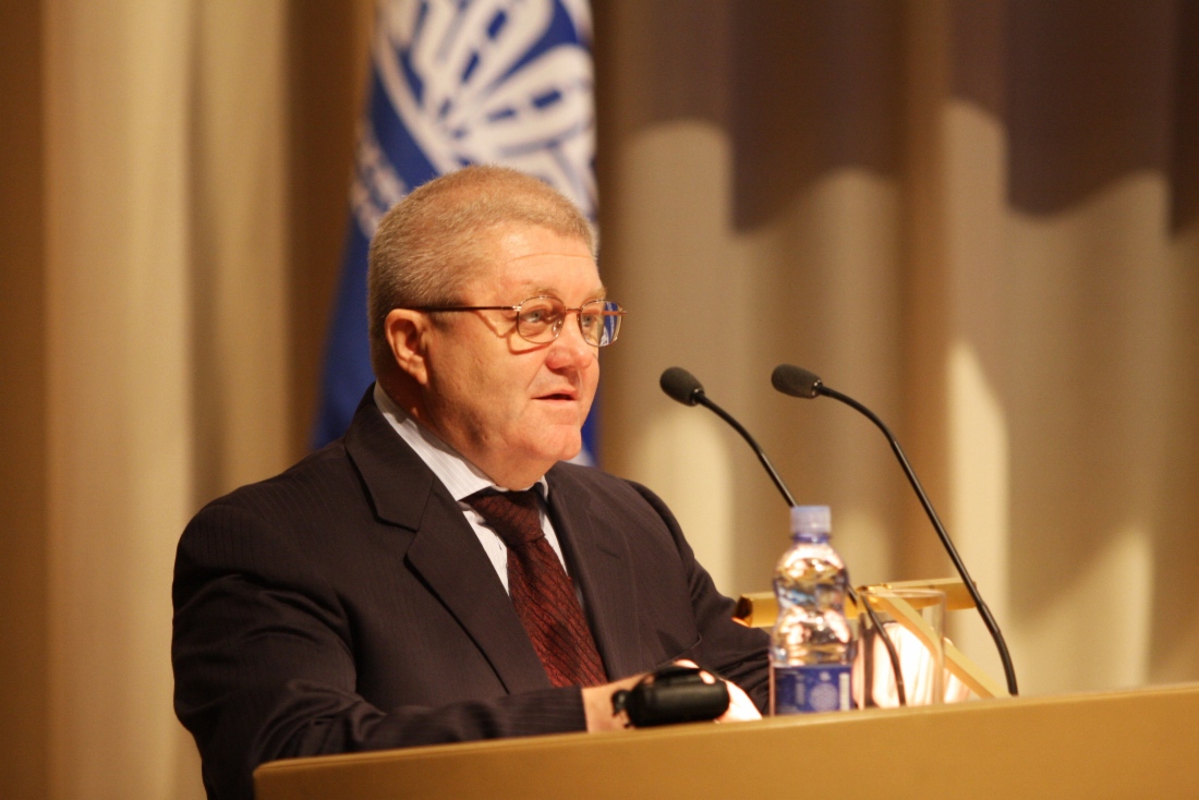 Alexander Ananenkov
