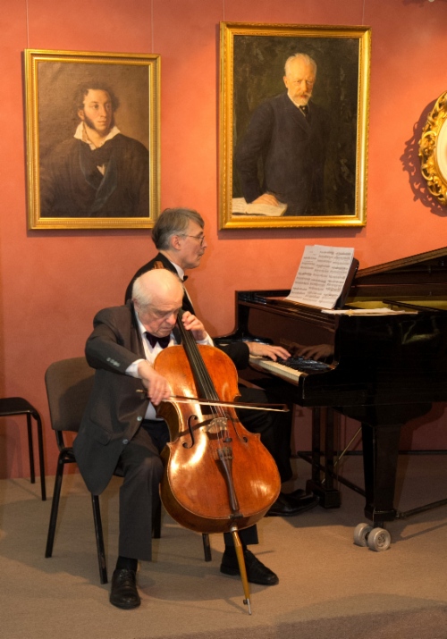 Silvery Lily-of-the-Valley – first classical music project of Gazprom Transgaz Moscow