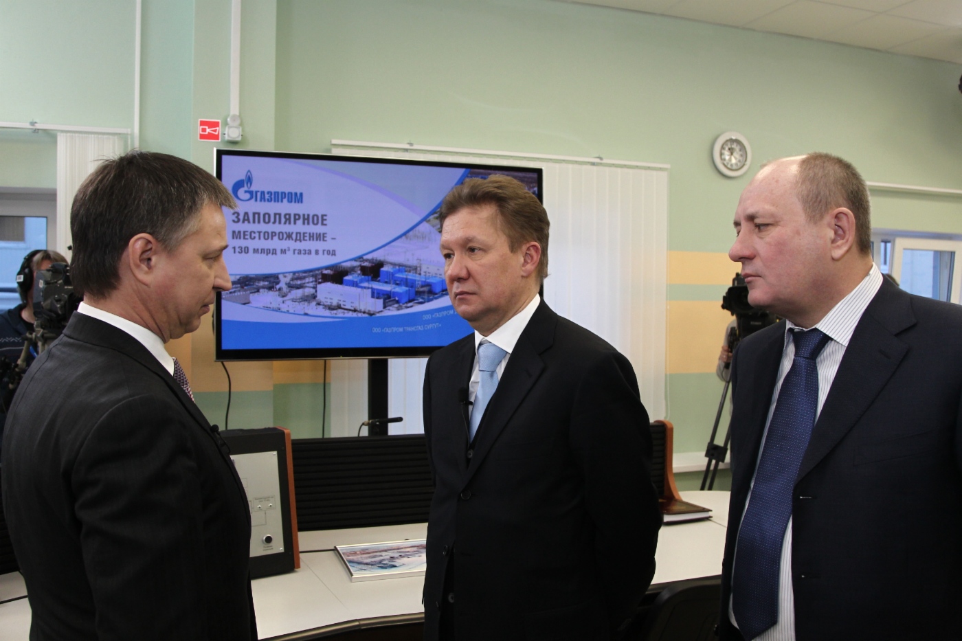 Oleg Andreev, Alexey Miller and Vitaly Markelov, Deputy Chairman of Gazprom Management Committee