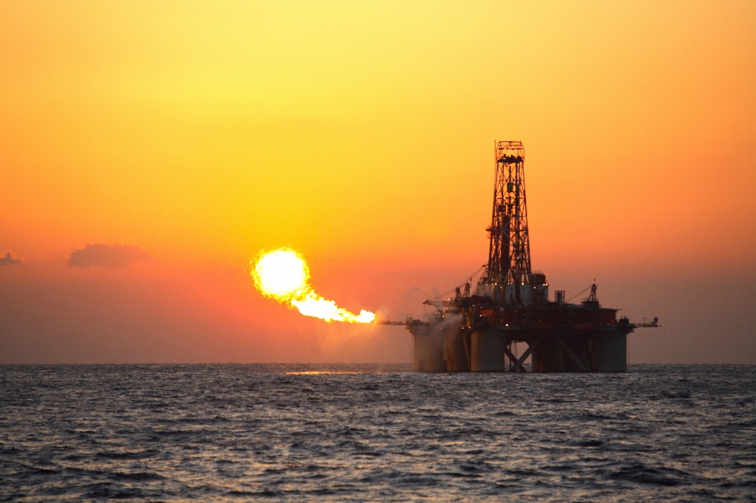 Gazprom’s offshore drilling rigs delivered to Sakhalin shelf