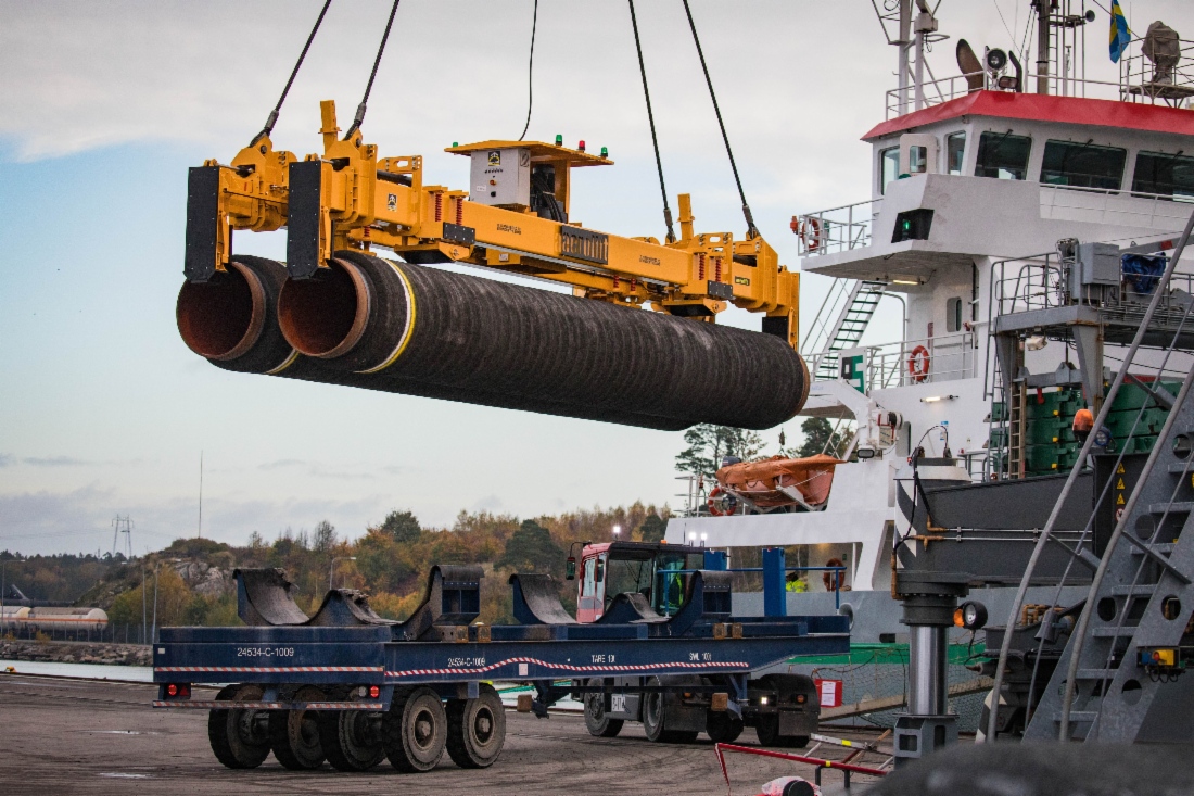 Loading of pipes for Nord Stream 2 gas pipeline