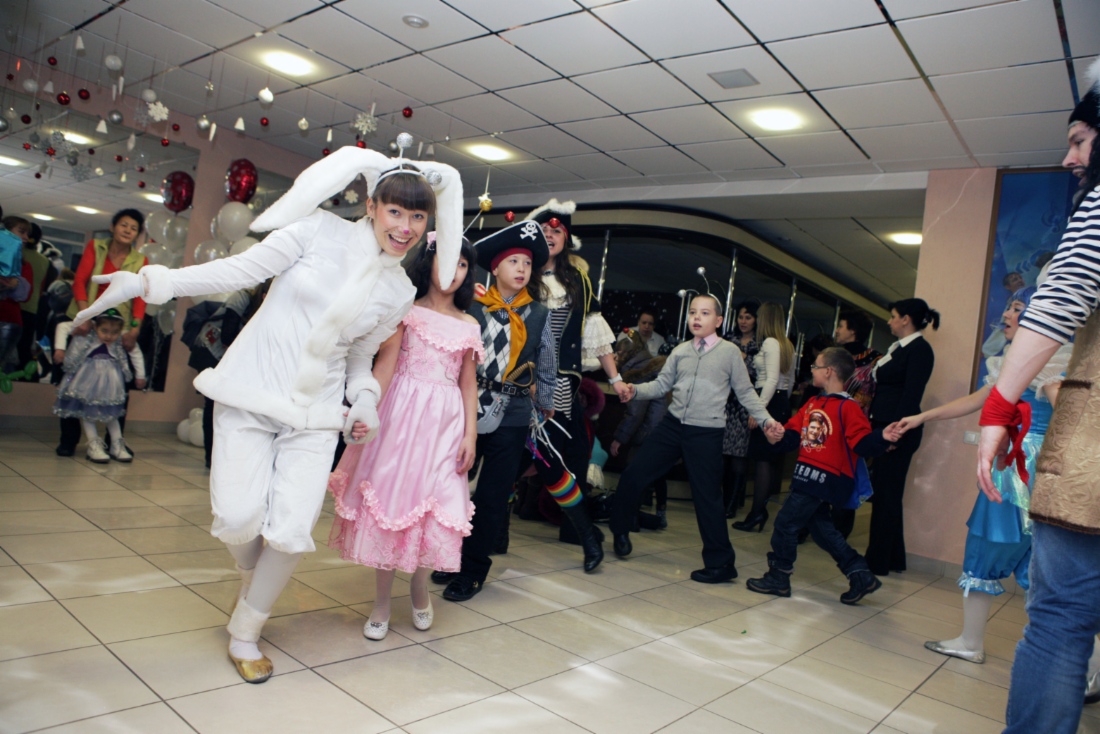 Children from orphan homes and correctional schools of Saratov Oblast during charitable event Welcome to Fairytale organized by Gazprom Transgaz Saratov