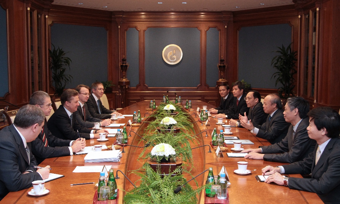 Working meeting between Alexey Miller and Do Van Hau, President and CEO of Petrovietnam